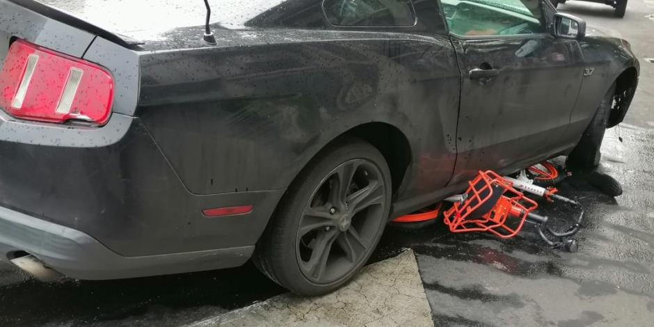 Conductor de un Mustang atropella y mata a ciclista en la Del Valle