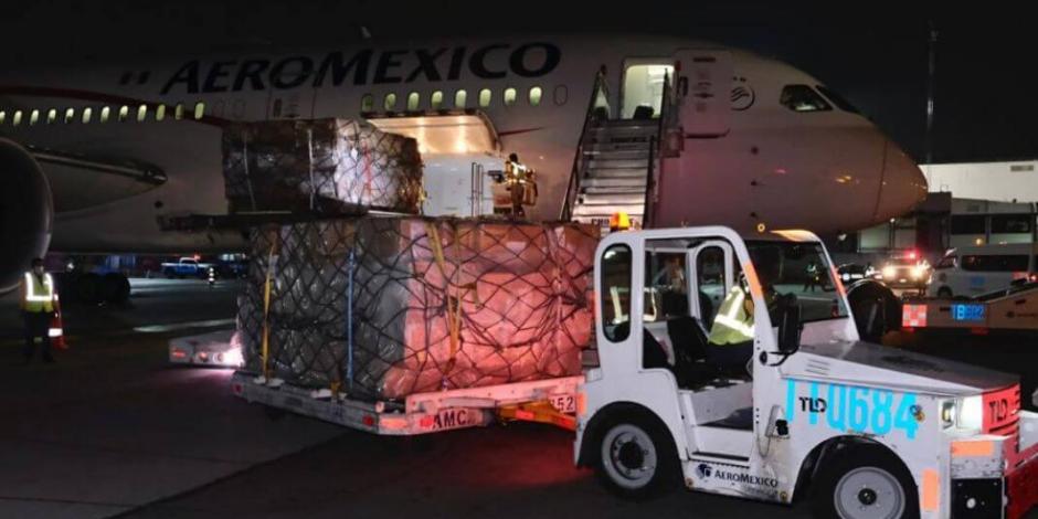 Llega a México otro avión de China con insumos médicos