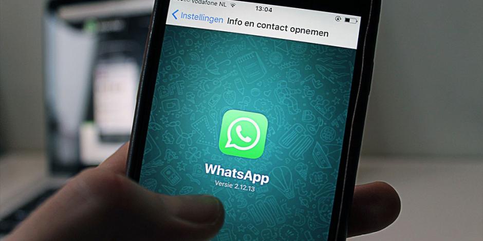 WhatsApp cambia de repente al idioma inglés y los usuarios se quejan