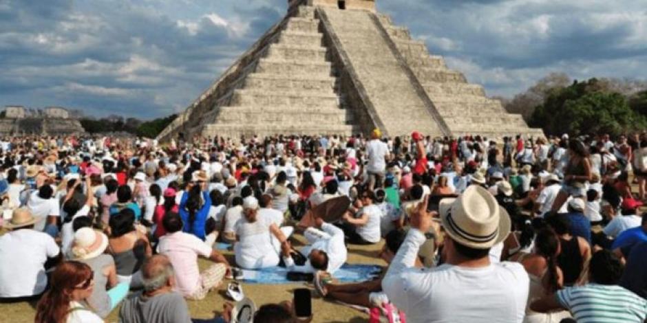 Crece 9% arribo de turistas a México, pero gastan menos en su estancia