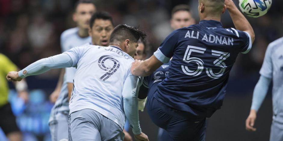 Alan Pulido anota de cabeza en su primer juego en la MLS (VIDEO)