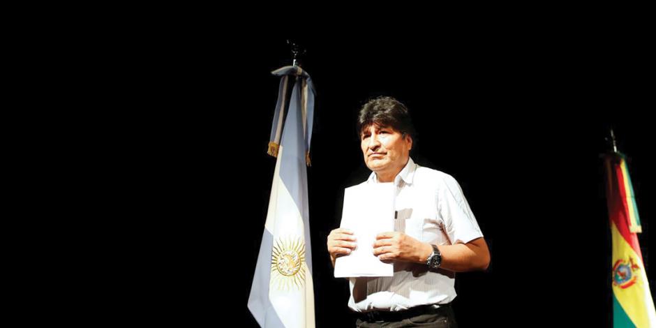 Asesor de WikiLeaks se suma a la defensa de Evo Morales