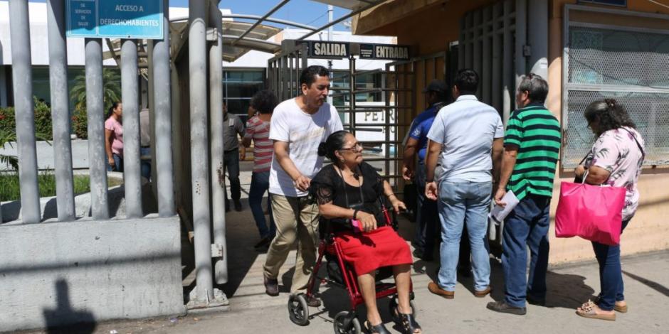 Suman 6 muertos por fármaco contaminado y dan de alta a 2 de hospital de Pemex