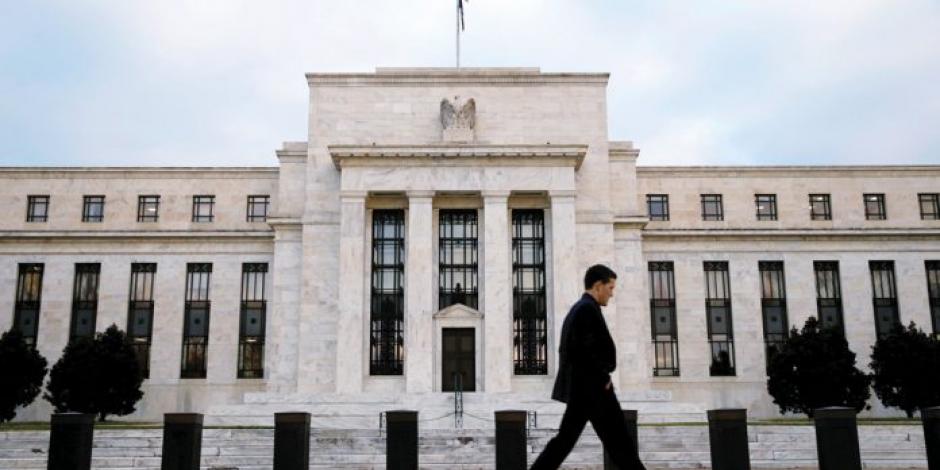 Fed recorta ‘de emergencia’ medio punto su tasa de interés por Covid-19