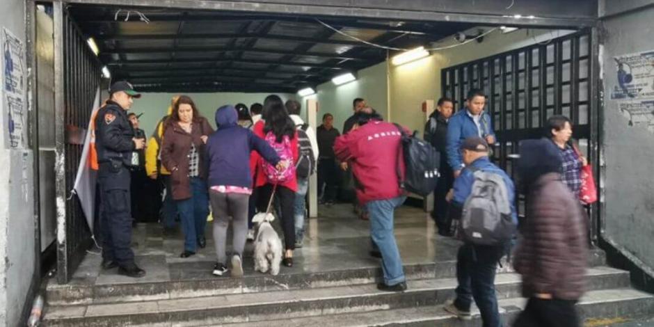 Tras una semana del choque de trenes, reinician operaciones en Metro Tacubaya