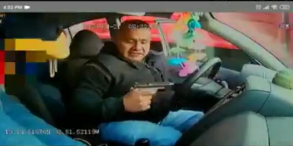 "¿Por qué no me dijiste que traías cámara?", se queja asaltante en Chalco (VIDEO)