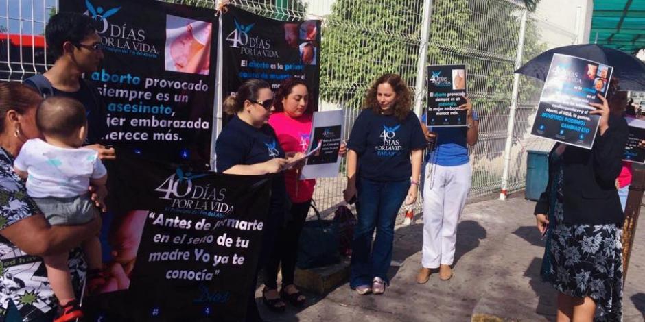 Con cadena de oración prevén evitar legalización del aborto en Sonora