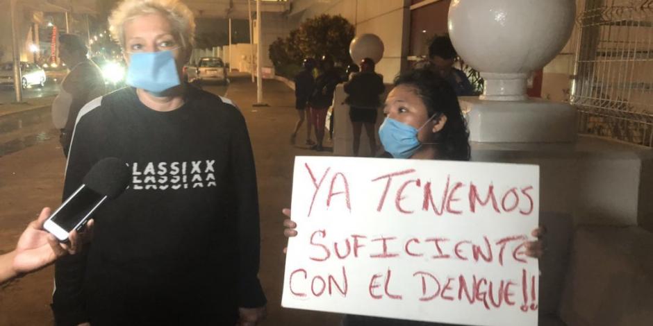 Temen por coronavirus y protestan ante arribo de crucero a Cozumel