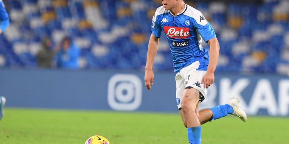 Hirving Lozano juega los 90 minutos en el 0-0 entre Napoli y Genoa
