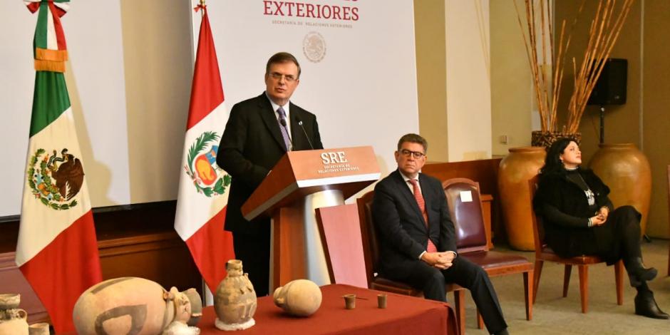 México devuelve a Perú 37 piezas arqueológicas