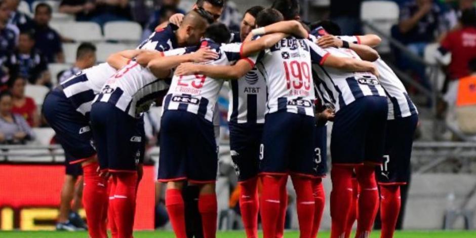 Monterrey reduce sueldo de futbolistas por COVID-19