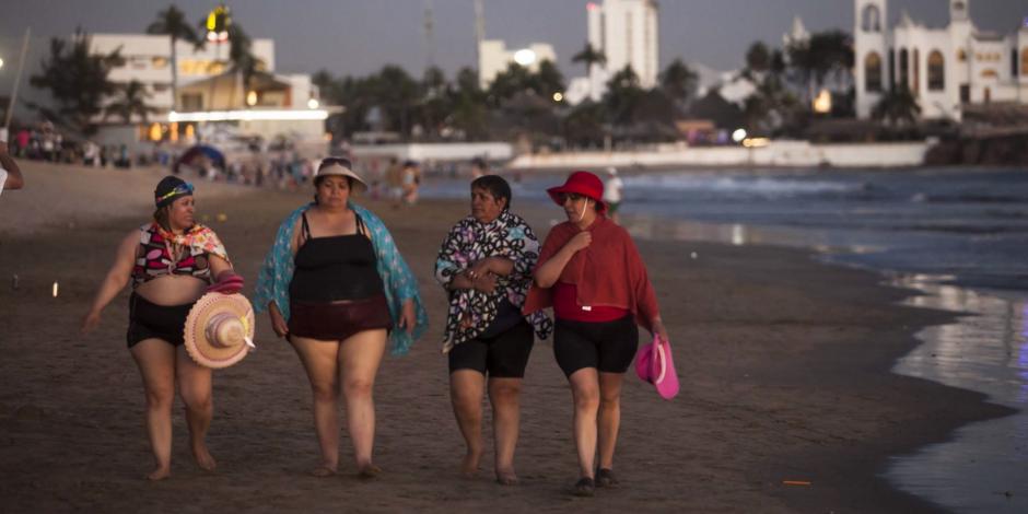 Sinaloa cierra playas y parques recreativos para evitar contagios