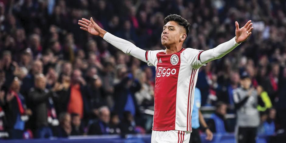 VIDEO: Ajax regala playera a futura hija de Edson Álvarez