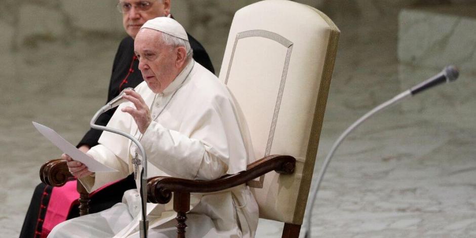 Papa Francisco rechaza ordenamiento de hombres casados
