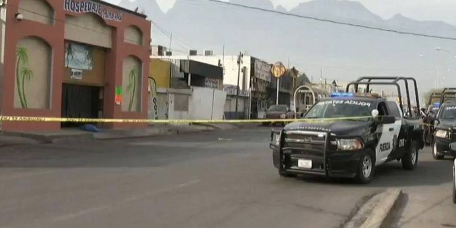 Asesinan a un niño y dos adultos en hotel de Monterrey
