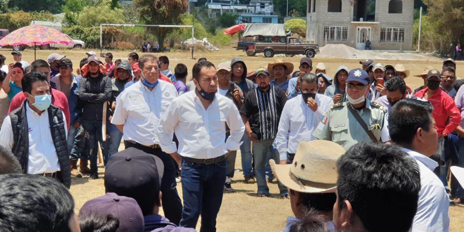 Liberan carreteras en Zitácuaro tras rumores por COVID-19