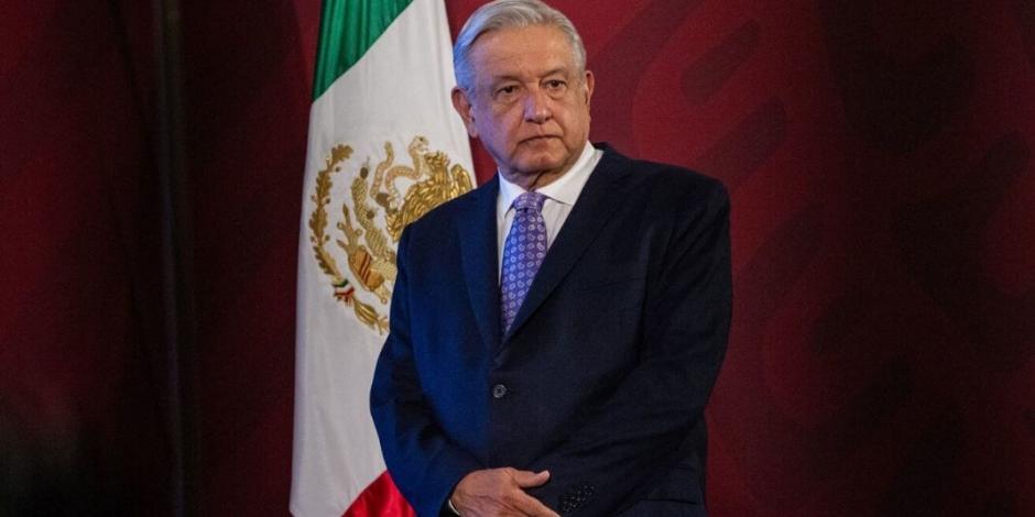 López Obrador condena amenazas al periódico Reforma
