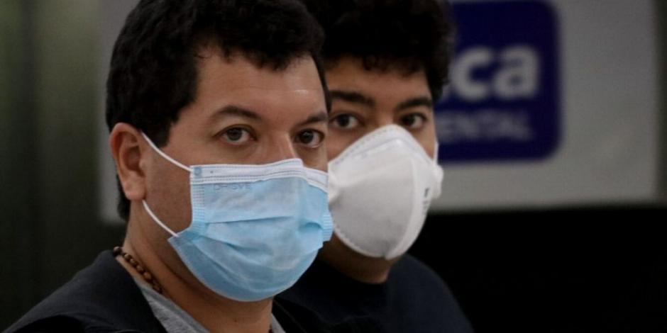 Sube a 12 casos de Covid-19 en Puebla; gobernador reclama a familia contagiada