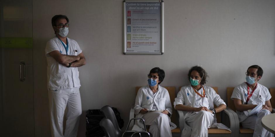 En 24 horas, casos de coronavirus van a la baja en España