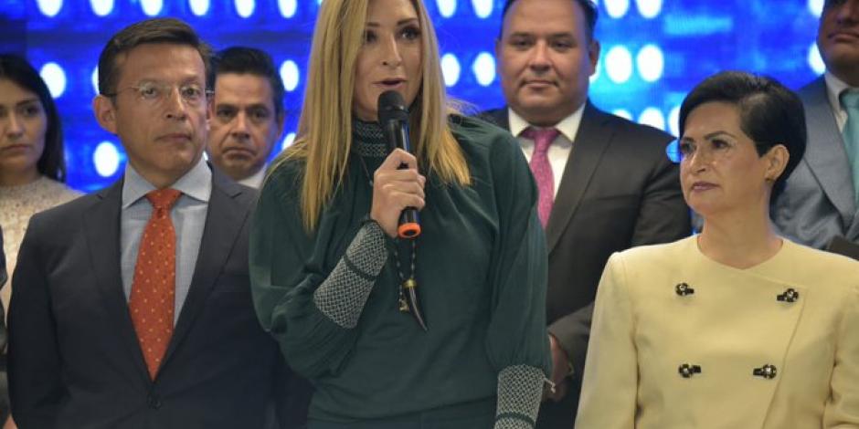 María Ariza, directora de BIVA, se suma a paro nacional #UnDíaSinMujeres