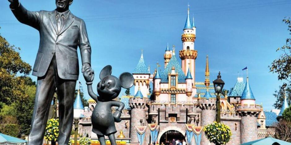 Coronavirus obliga a Disney a cerrar parque en California