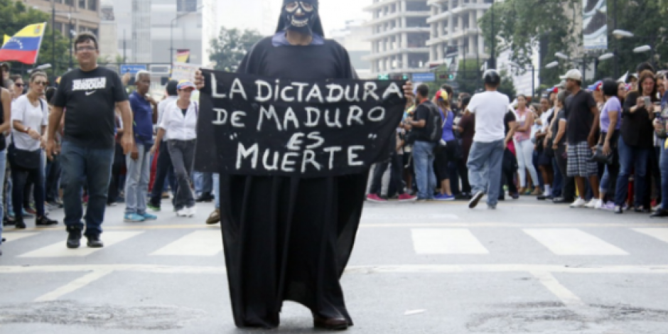 EU apoya llamado a un alzamiento militar en Venezuela