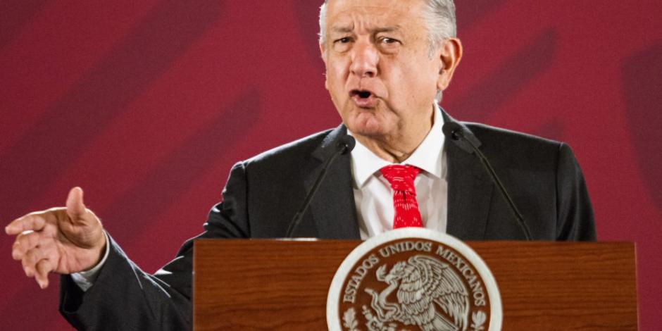 López Obrador acusa gasto excesivo en el Coneval