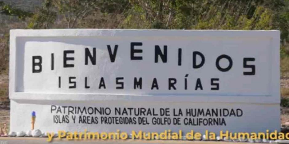 AMLO firma decreto para que Islas Marías dejen de ser prisión y sean un centro turístico