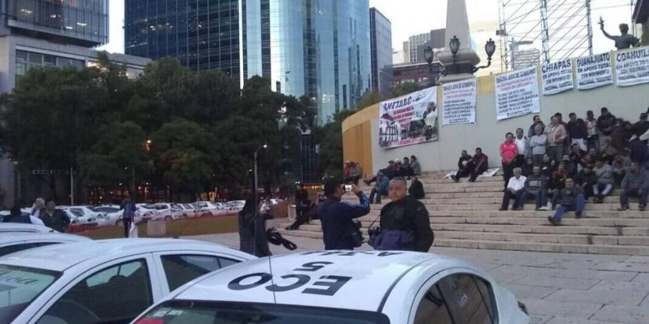 Taxistas inician concentraciones en el Ángel de la Independencia