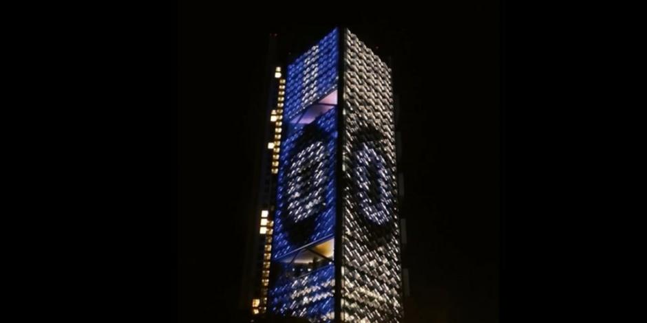 Torre BBVA, con iluminación especial durante la Final de la Liga MX