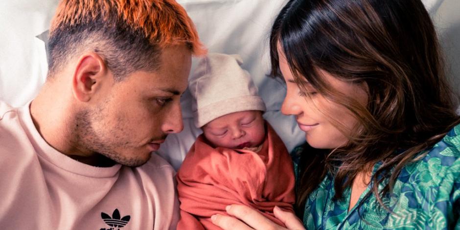 VIDEO: "Chicharito" muestra cómo vivió el nacimiento de su hijo