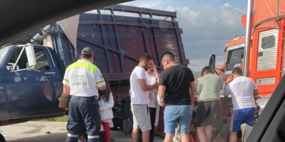 Choque en la autopista Puebla-Orizaba paraliza circulación vial