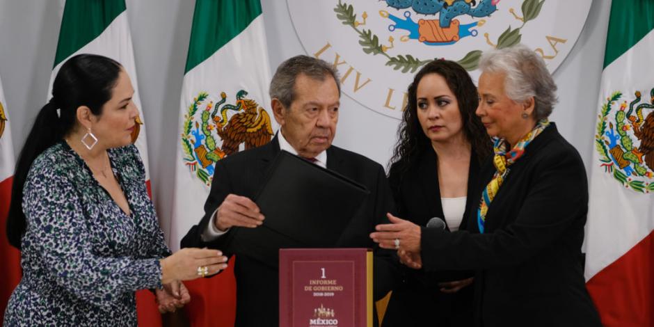 Sánchez Cordero entrega al Congreso 1° Informe de Gobierno de AMLO
