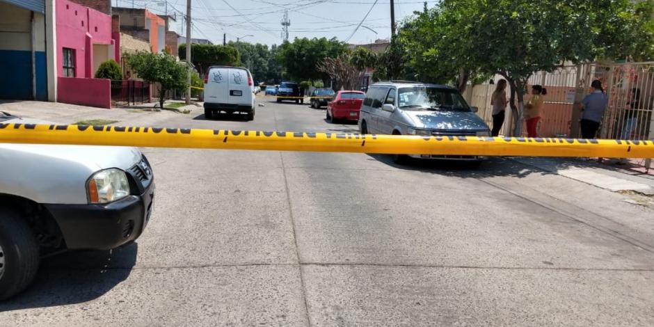 Hombre asesina a su padre a golpes y puñaladas en Guadalajara