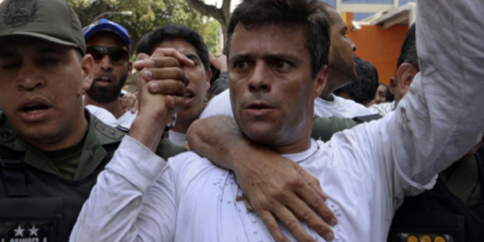 Tribunal venezolano ordena detención de Leopoldo López