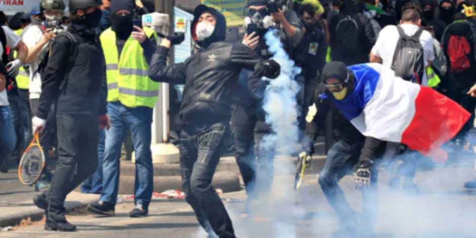 VIDEO: Hay tensión, detenciones y enfrentamientos el 1 de mayo en París
