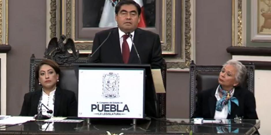 Arranca la 4ta transformación en Puebla, afirma Barbosa tras rendir protesta