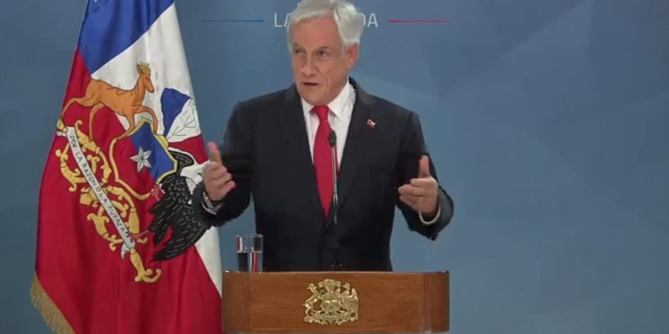 Piñera pide perdón y anuncia medidas para calmar protestas