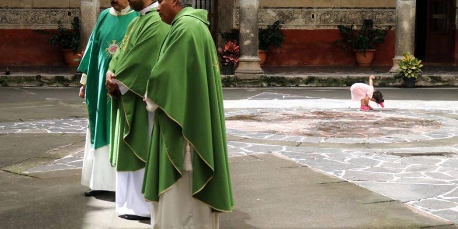Propone Congreso de CDMX incluir a sacerdotes en Código Penal