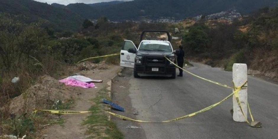 Hallan dos cuerpos con heridas de arma de fuego en Naucalpan