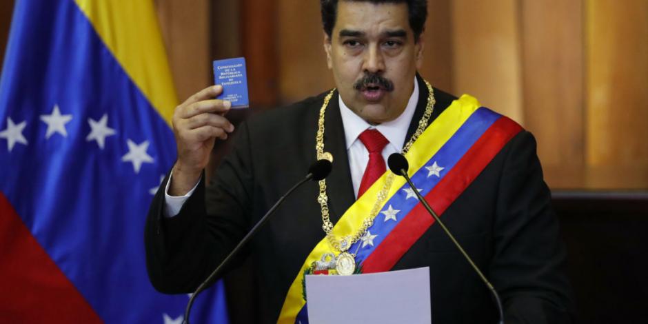 Banco inglés impide retiro de mil 200 mdd en oro a Maduro