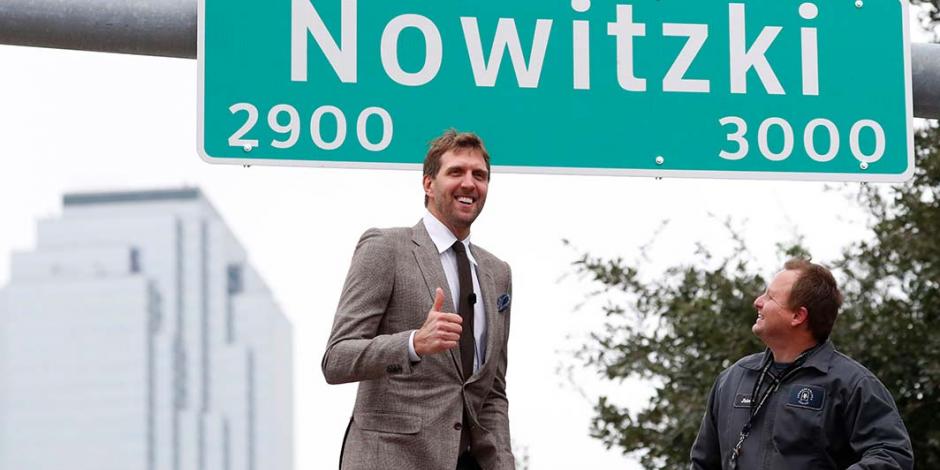 Renombran calle de Dallas en honor al basquetbolista Dirk Nowitzki