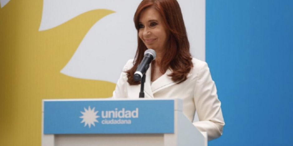 Acusan a Cristina Fernández de lavado y defraudación en primer juicio