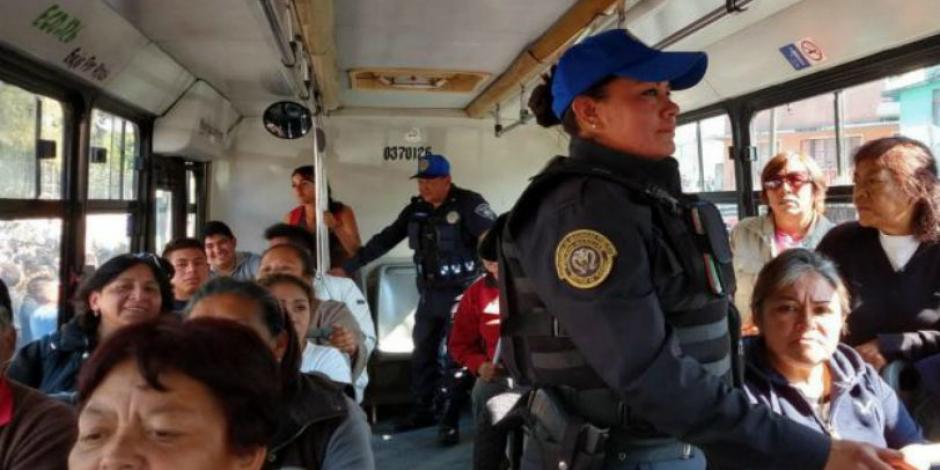 Evalúan permanencia de policías en transporte público para evitar robos