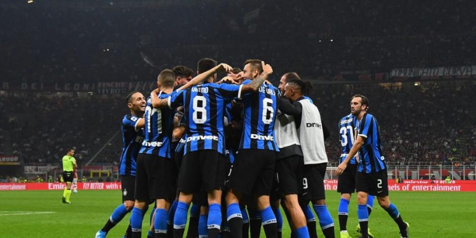 Inter derrota 2-0 al Milán en el Derby della Madonnina