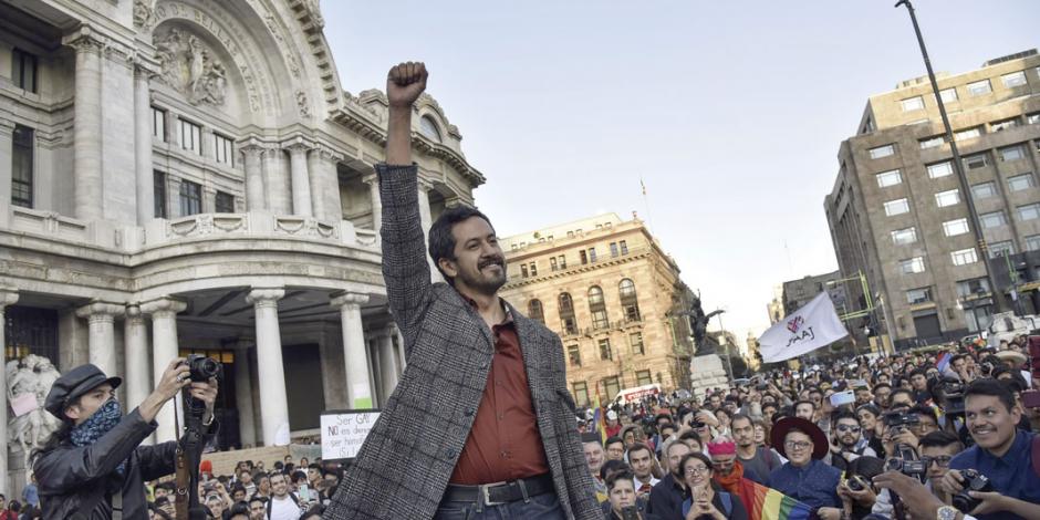 Protestan tras acuerdo con familia Zapata por polémico cuadro