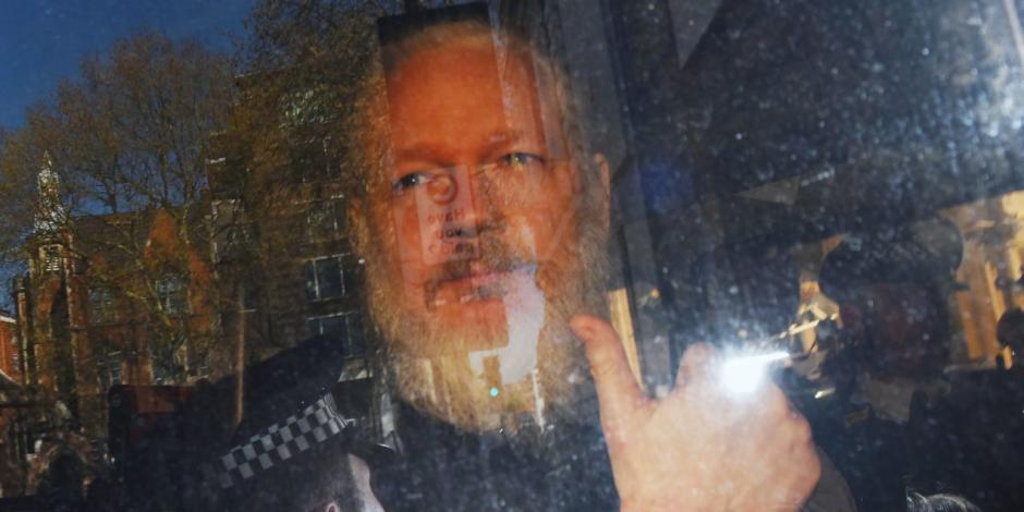 Gran Bretaña niega extradición de Assange a países con pena de muerte