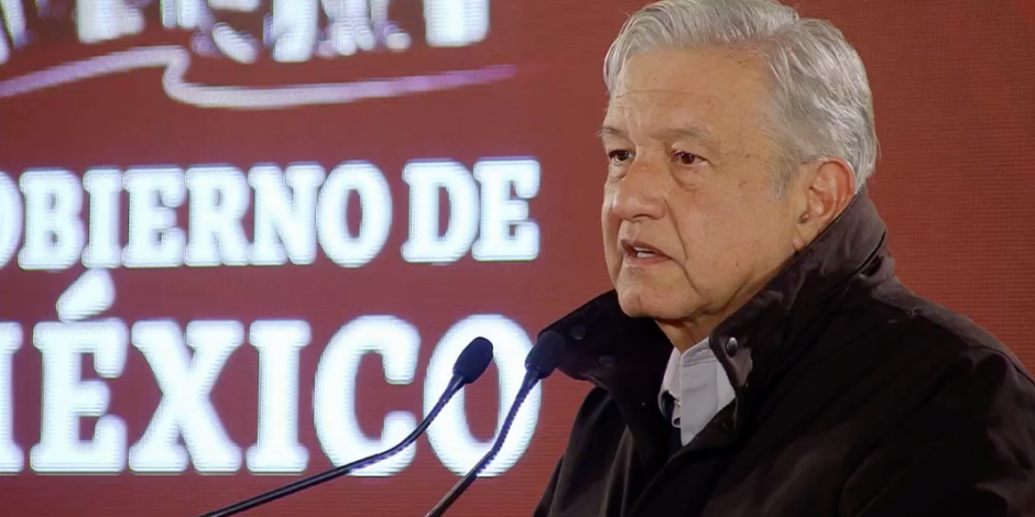 Prepara López Obrador Plan Integral para poblados con oleoductos