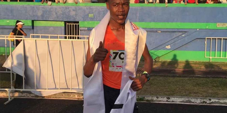 Keniano Julius Kipyego conquista el Medio Maratón de la CdMx