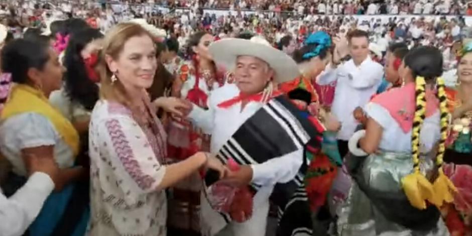 VIDEO: Así bailó Beatriz Gutiérrez en la Guelaguetza de Oaxaca